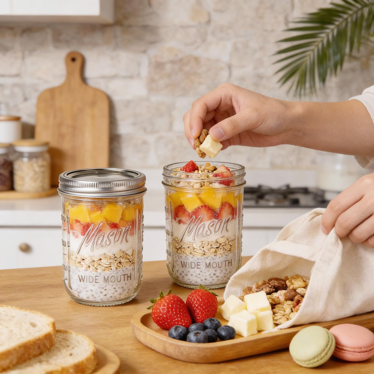 12 Pack 16 oz Wide Mouth Glass Mason Jars with Lids B66540
