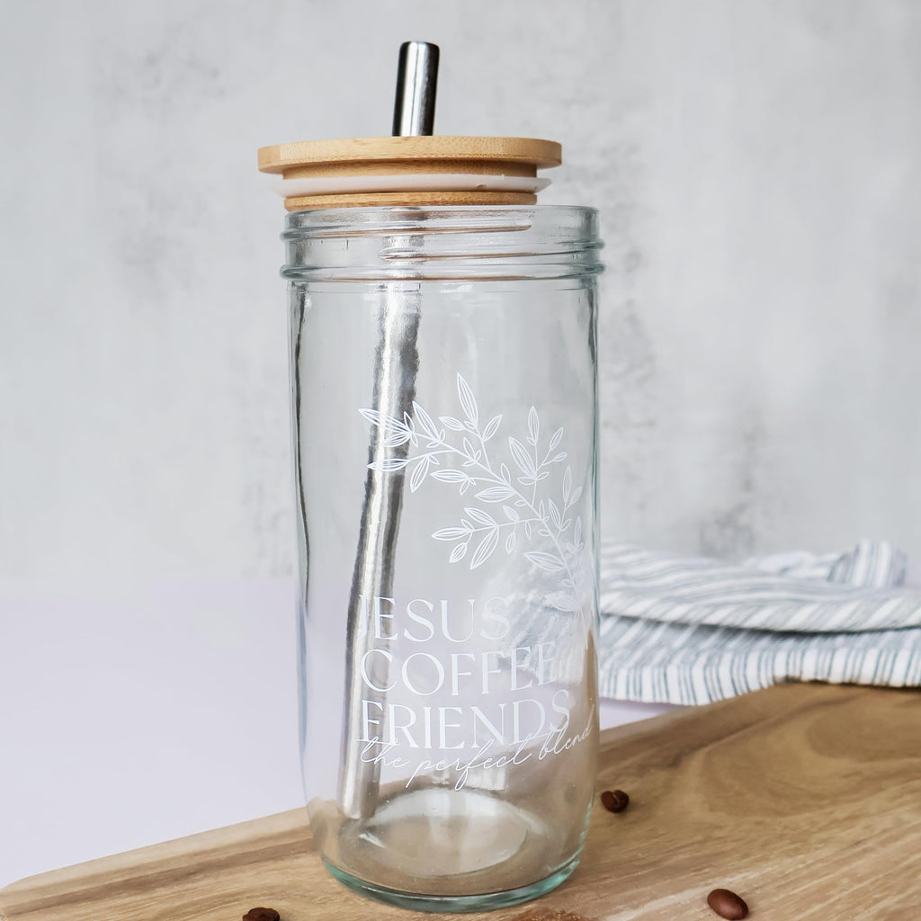 Glass Cup with Acacia Lid and Stainless Steel Straw 22 Ounce Q499