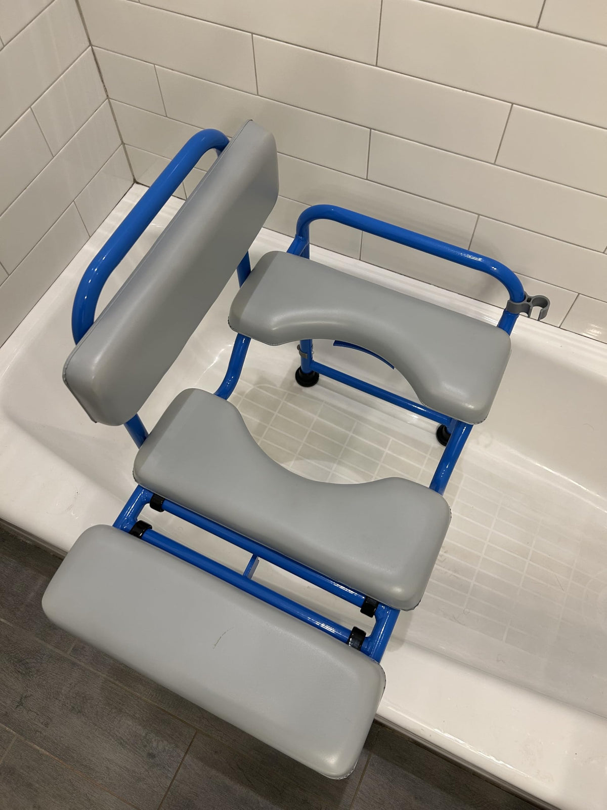 4-in-1 Padded Shower Chair Transfer Bench Commode D81862