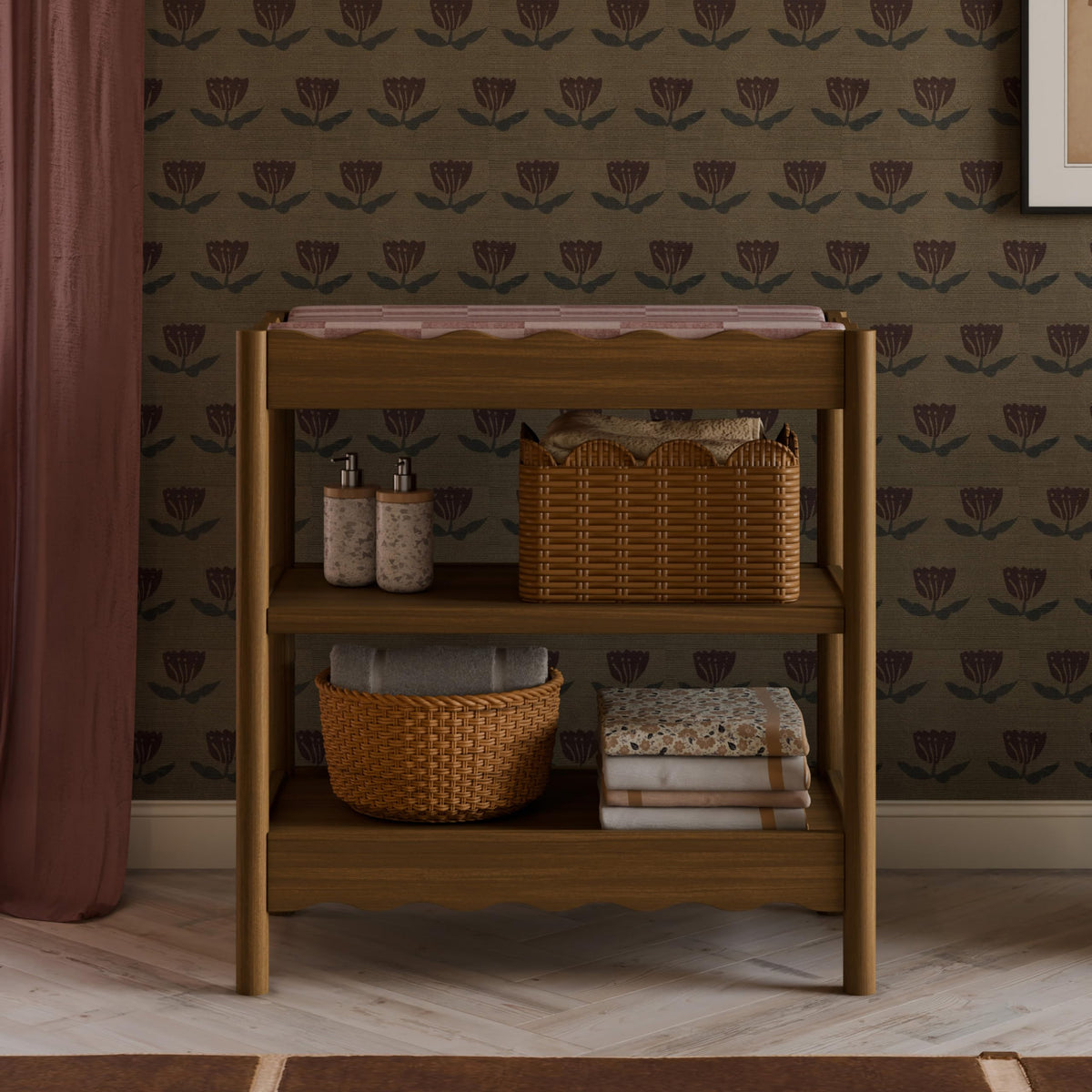 Changing Table in Natural Walnut I1475