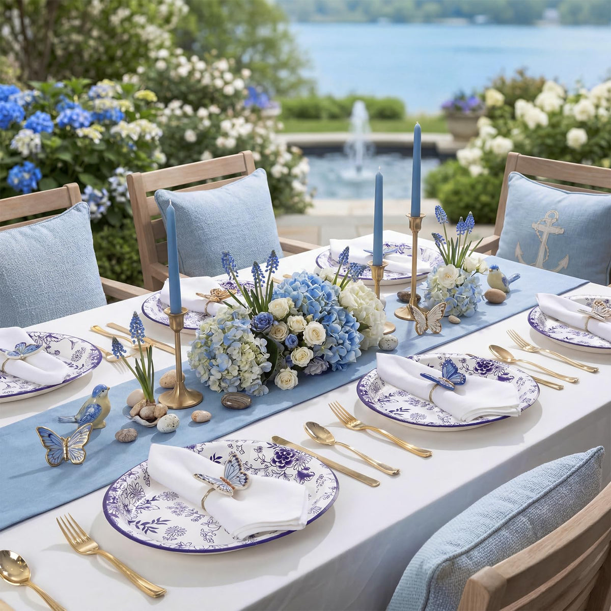 50 Pack Blue Floral Disposable Paper Plates A44844