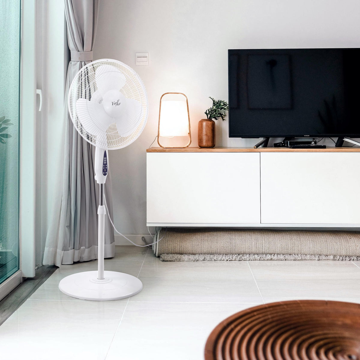 16 Inch 3 Speed Oscillating Stand Fan with Timer and Remote Control U697